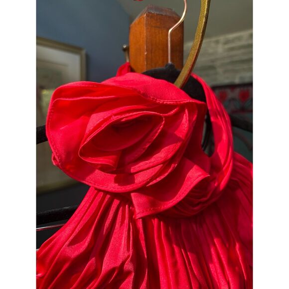 Mac Duggal Women's Rosette Halter Chiffon Evening Gown Size 24 - Picture 7 of 16